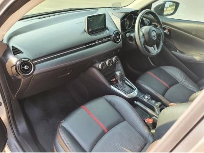 Mazda 2  1.3 High Sport 5 ประตู ปี 2016 สีเทาดำ รูปที่ 7